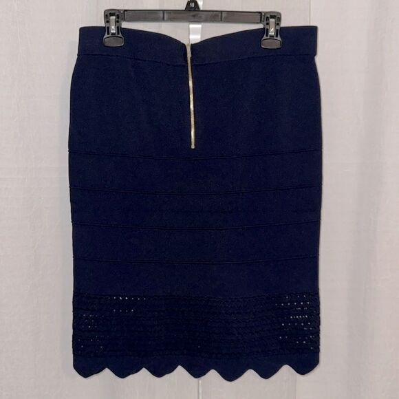Ted Baker 5 - 12 Navy Scalloped Eyelet Knit Detail Back Zip Pencil Skirt - Picture 5 of 11